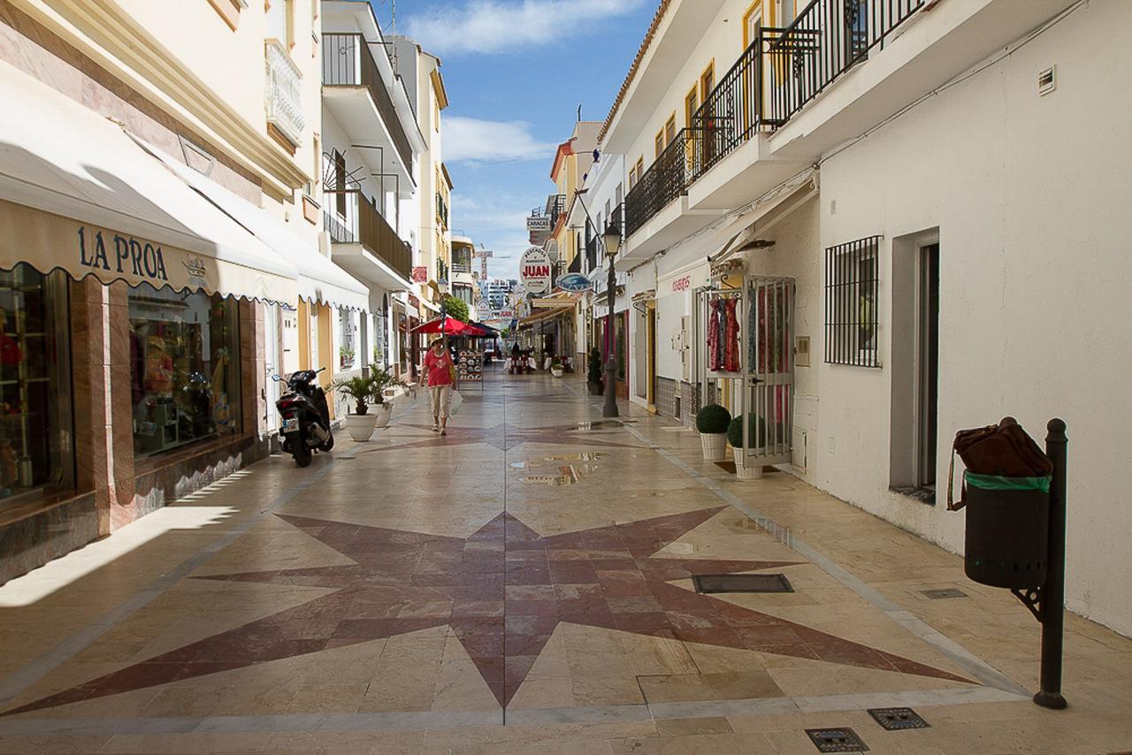 Carihuela Apartment Torremolinos Bagian luar foto