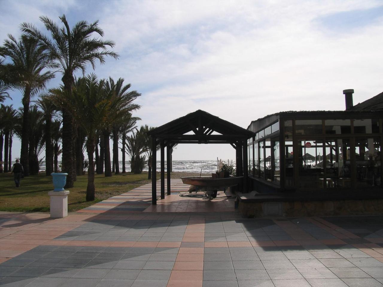 Carihuela Apartment Torremolinos Bagian luar foto