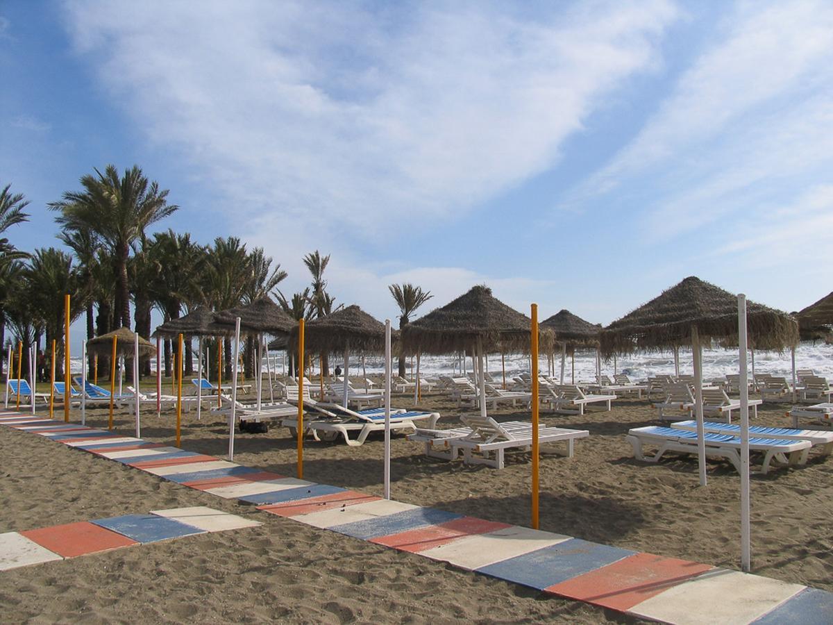 Carihuela Apartment Torremolinos Bagian luar foto