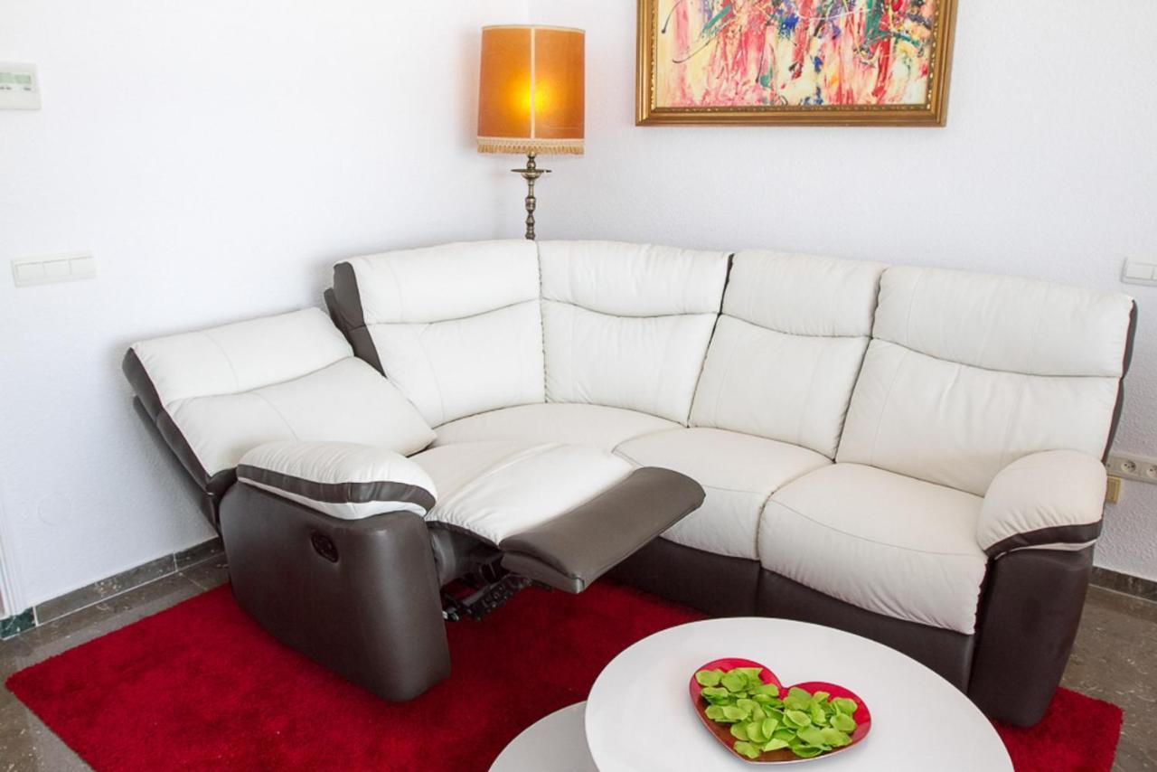 Carihuela Apartment Torremolinos Bagian luar foto